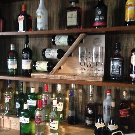 Mildmay Arms Queen Camel 外观 照片
