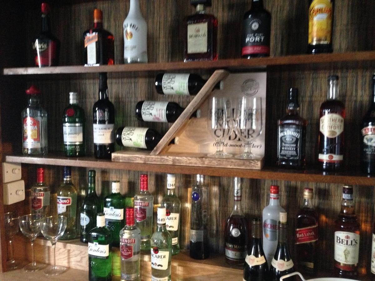 Mildmay Arms Queen Camel 外观 照片